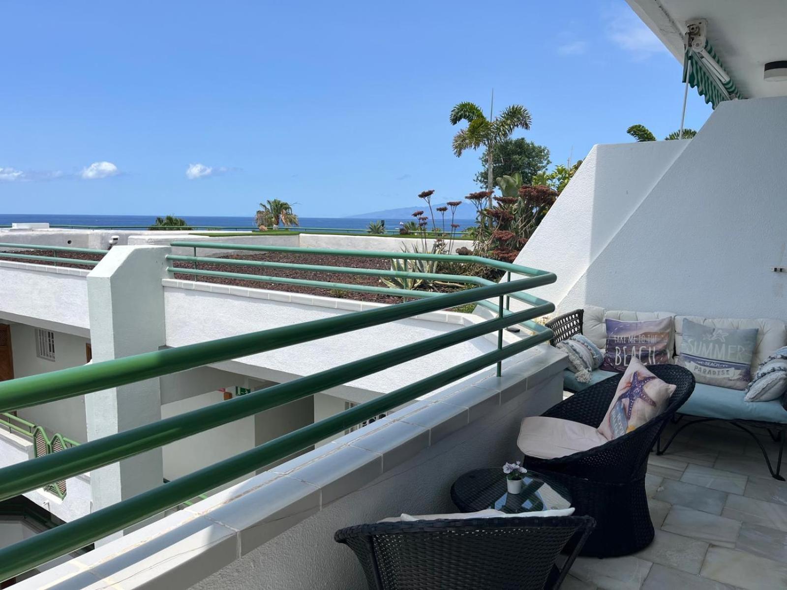 Apartment In Complex Altamira With Direct Ocean View 阿德耶 外观 照片